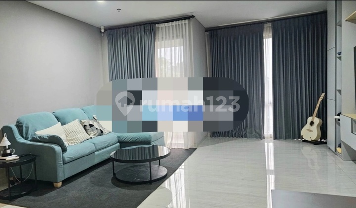 Disewakan Apartemen Lloyd 2 Br, Semi Furnish Dekat Binus 2