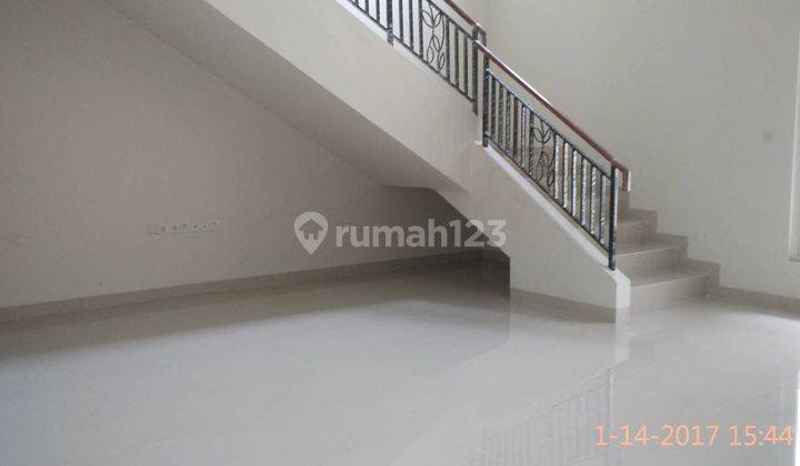 Disewakan Rumah Di Goldfinch, Gading Serpong Luas 250, Luas 1