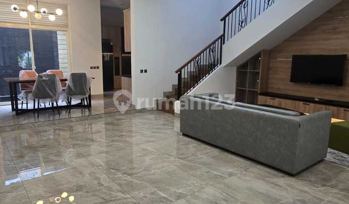 Rumah di Phg, Baru Renovasi, Furnish, Kt 4, Gading Serpong Rumah di Phg, Baru Renovasi, Furnish, Kt 4, Gading Serpong