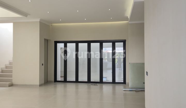 Dijual Rumah di Phg, Gading Serpong, Kt 4, Full Renov