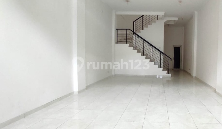 Alam Sutera, 3.5 Lantai, Hadap Jalan. Cocok Untuk Kantor 