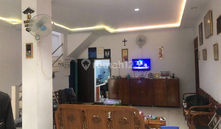 Rumah 2 Lantai Di Kawasan Bisnis Jakarta Pusat 3