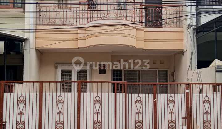 Rumah 2lantai Siap Huni