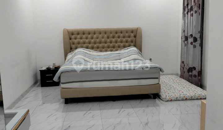 3-story House Ready to Occupy 2