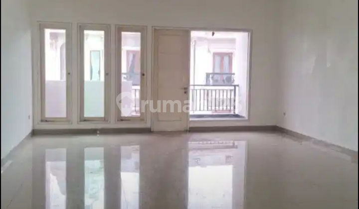 Rumah Baru 2Lantai Siap Pakai 2