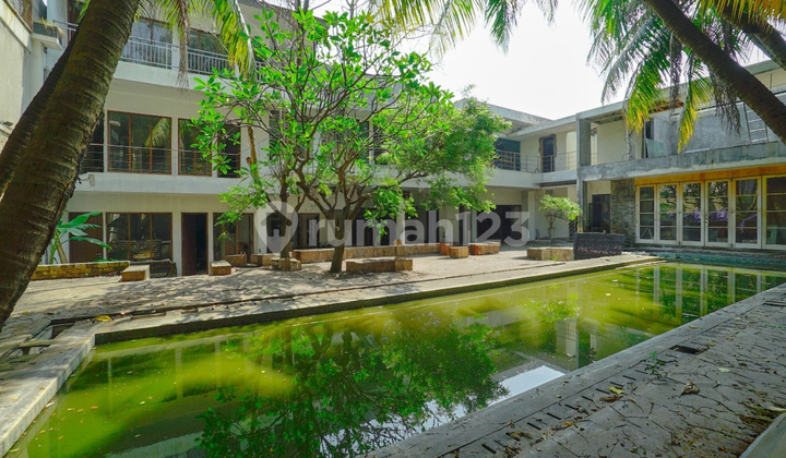 DIBAWAH NJOP Rumah di Kemang, Mampang Prapatan, Jakarta Selatan