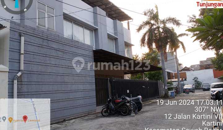 Turun Harga! Rumah Mewah 3 Lantai di Kartini Jakarta Pusat 1