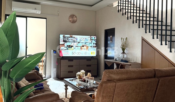 Beautiful Move-in Ready Fully Furnished House in Jati Asih 2