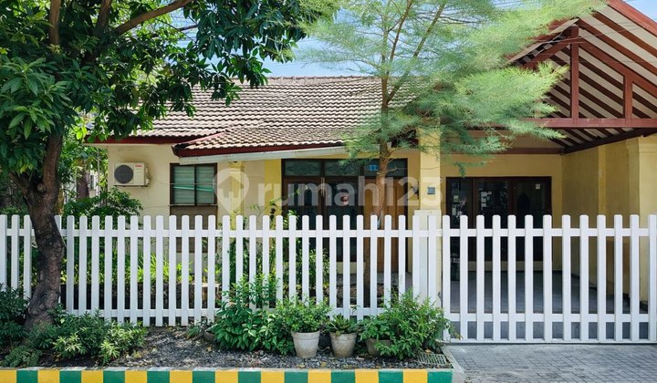 House in Rungkut Barata Surabaya, Good, Ready to Occupy, and Serene.