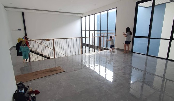 New Modern and Strategic House in Sutorejo Mulyorejo, Surabaya 2