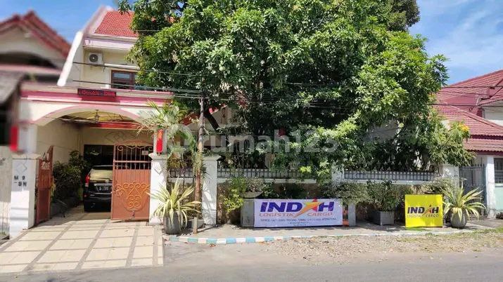 House in Medokan Asri Central Surabaya Strategic Well-Maintained Good.