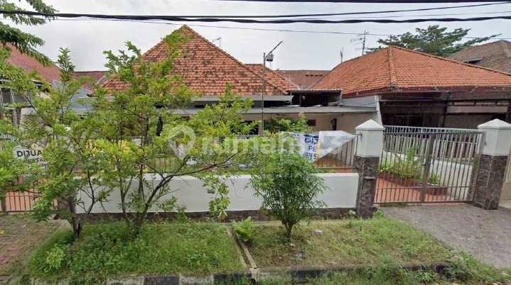 Rumah Di Jalan Kelabat Surabaya Siap Huni Strategis Nyaman  2