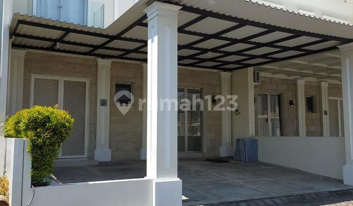 Rumah di Greenland Dekat Surabaya Barat Bagus Siap Huni Rumah di Greenland Dekat Surabaya Barat Bagus Siap Huni