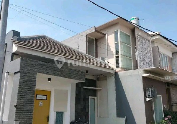 Ready-to-Occupy, Well-Maintained, and Affordable House in Rungkut Barata, Surabaya