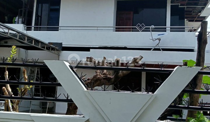 House in Taman Pondok Indah Wiyung Surabaya, Good, Ready to Occupy 2