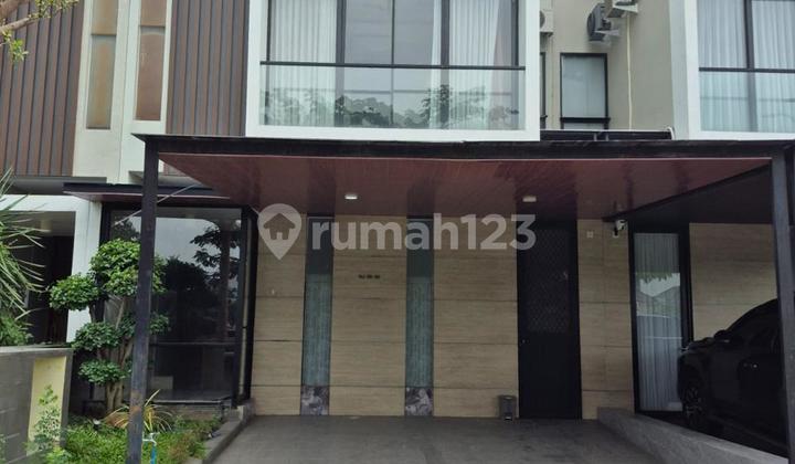 House in Northwest Central Citraland Surabaya is Good and Ready to Occupy