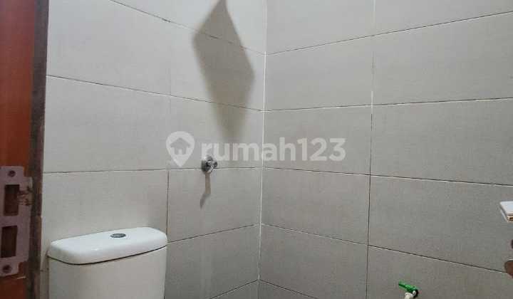 House in De Naila Residence Menganti Gresik Surabaya Ready to Occupy 2