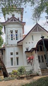 Rumah Antik Peninggalan Belanda Sangat Terawat 2