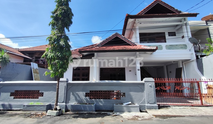 Rumah 2 Lantai Disesetan Pusat Kota Denpasar 1