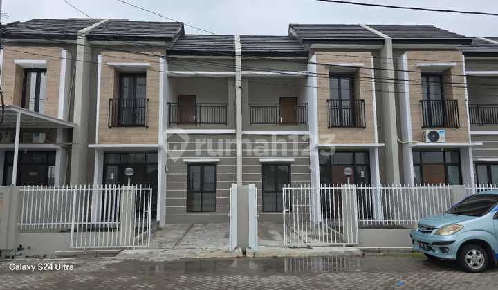 Rumah Lokasi Strategis Dekat Rsud Eka Candrarini Rungkut Surabaya Rumah Lokasi Strategis Dekat Rsud Eka Candrarini Rungkut Surabaya