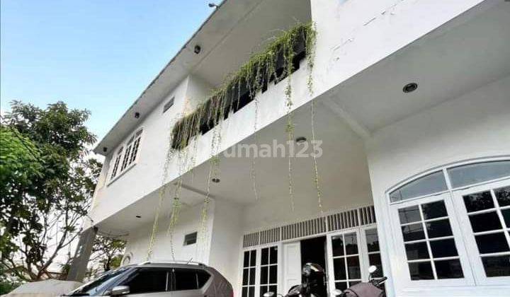 RUMAH TEBET DALAM JAKARTA SELATAN  2