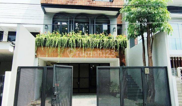 Rumah Baru Pondok Indah Jakarta Selatan 2