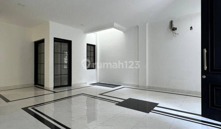 Rumah Pondok Indah Classik Modern  2