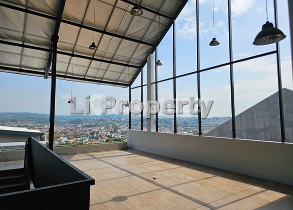 DISEWAKAN rumah Papandayan, view, untuk cafe, Gajahmungkur, Semarang 2