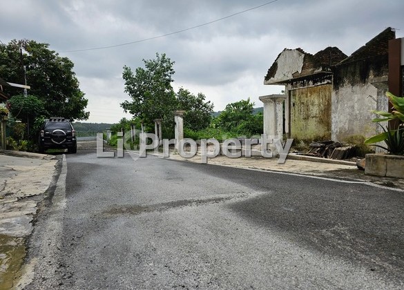 DIJUAL kavling Jangli, dekat Graha Candi Golf, view, 1000m2, Semarang 1