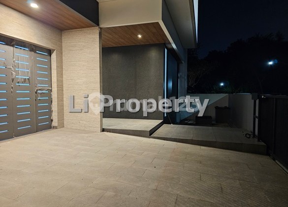 FOR SALE Graha Candi Golf house, Jangli, near UNDIP Tembalang, view, Semarang 2