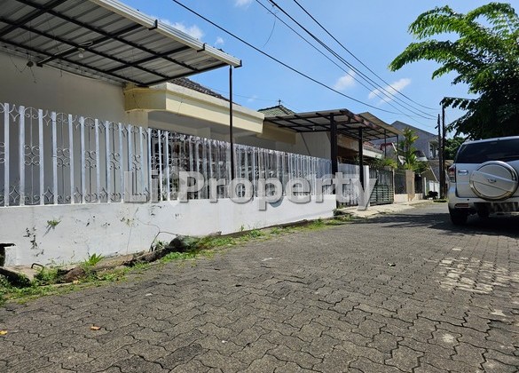 DISEWAKAN rumah Pondok Indraprasta, Tengah Kota, dekat Paragon Mall, Semarang 2