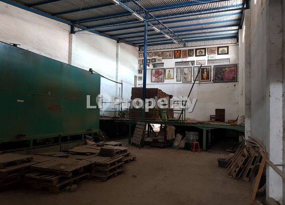 Dijual Gudang Kawasan Lik, Kaligawe, di Bawah Njop, 900m2, Semarang 3