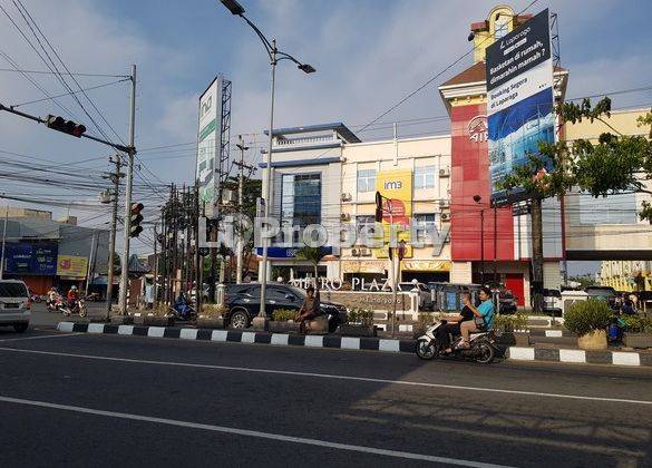 Disewakan Ruko Mt Haryono, Tengah Kota, Dekat Java Mall, Semarang 2