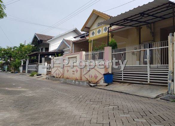 Dijual Rumah Tanah Mas Dekat Bandara Dan Pantai Marina, Semarang 1