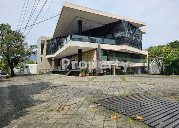 DISEWAKAN gedung Erlangga, Tengah Kota, dekat Simpang Lima, rooftop, Semarang