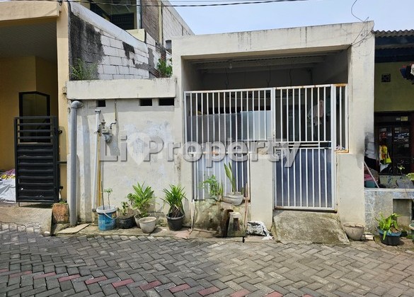 rumah Tlogosari, Pedurungan, dekat kampus USM, murah, siap pakai, Semarang 2