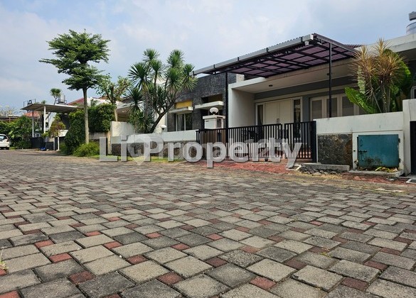 DISEWAKAN rumah Graha Candi Golf, Jangli, dekat kampus UNDIP Tembalang, Semarang 1