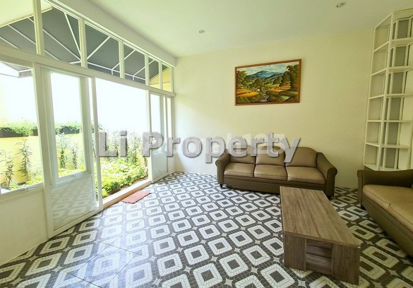 rumah Forest Hill, BSB City, Mijen, furnished, dekat UpTown Mall, Semarang 1