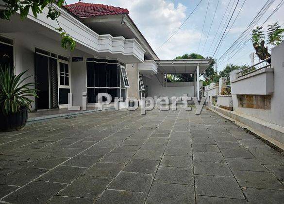 Disewakan Rumah Puri Anjasmoro, Columbia Asia Hospital Dan Bandara, Tidak Banjir, 504m2, Semarang 1