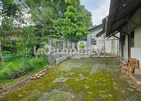 Rumah Kebun Kavling Mulawarman, Jabungan, Banyumanik, 887M2, View, Semarang 1