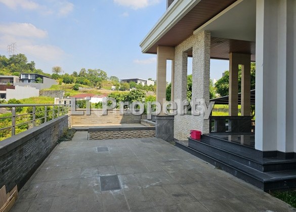 rumah Graha Candi Golf, Jangli, furnished, view, Semarang 2