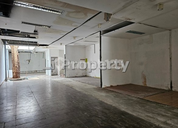 For Rent: Mt Haryono Shop House, City Center, Semarang 2