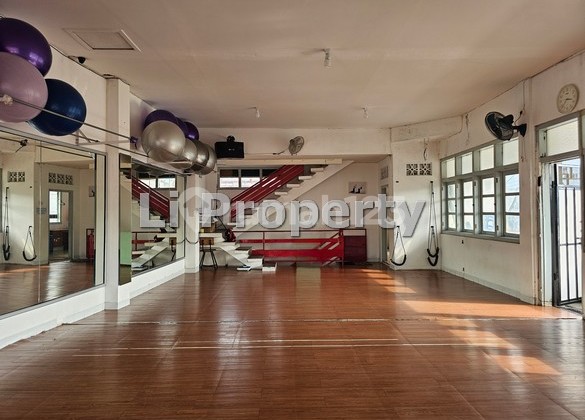 Gang Warung, Pecinan, Tengah Kota, Semarang Tengah, Strategis, Cocok untuk Bpr dan Koperasi, Semarang 1