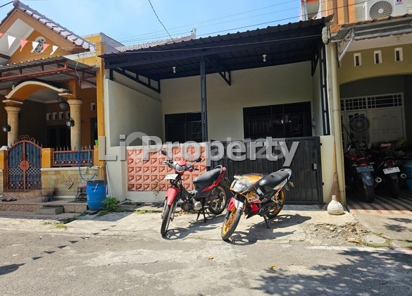 rumah Plamongansari, dekat STEKOM University Majapahit, Semarang 2