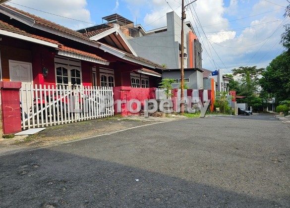 DIJUAL rumah kost Tembalang, UNDIP Tembalang, pondasi 2 lantai, Semarang 1