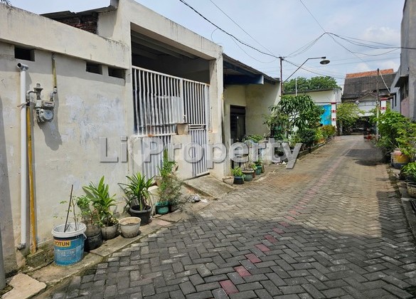 rumah Tlogosari, Pedurungan, dekat kampus USM, murah, siap pakai, Semarang 1