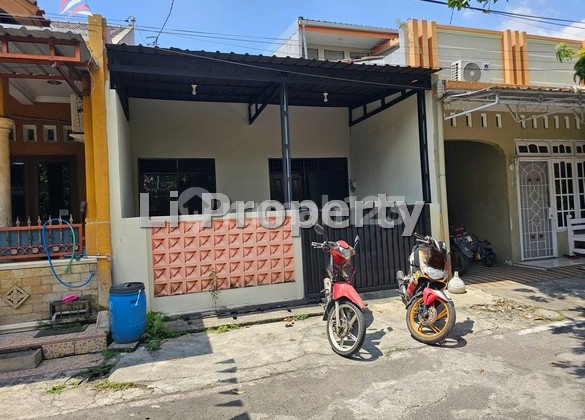 rumah Plamongansari, dekat STEKOM University Majapahit, Semarang 1