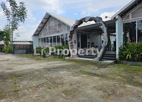 Showroom Cangkiran, Mijen, Dekat Bsb Village, Semarang, 1782M2 2