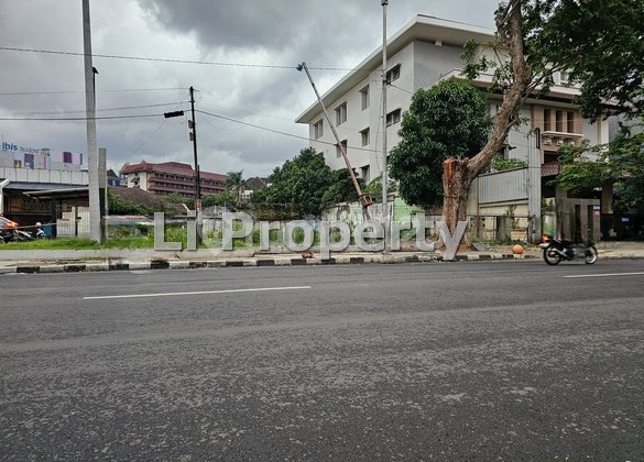 Imam Bonjol Land Plot, City Center, Near Tugumuda and Poncol Station, Semarang