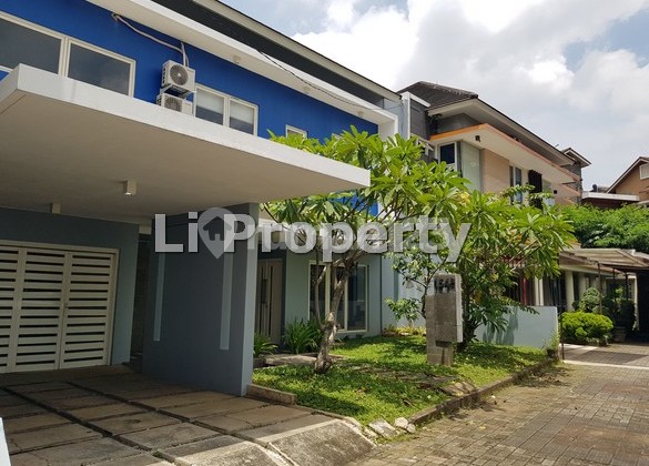 DISEWAKAN rumah Sultan Agung, dekat AKPOL dan gerbang tol, Semarang 1